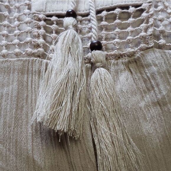 Joseph A Blouse - Picture 3 of 5